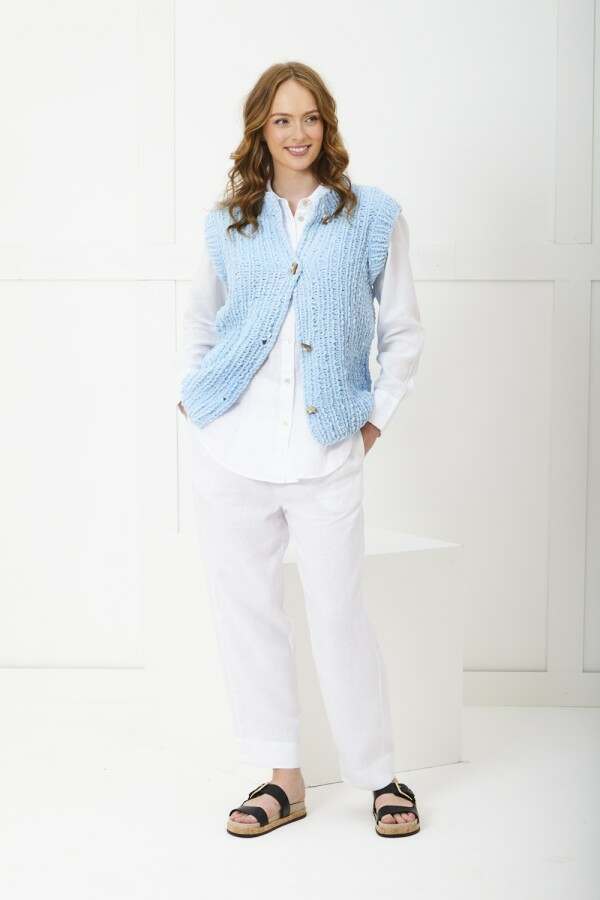 King Cole 6394 Gilet and Cardigan in Yummy Glitz (leaflet) Knitting Pattern