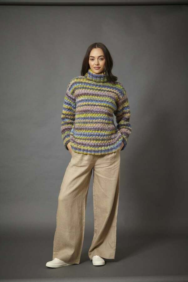 King Cole 6385 Sweater and Tank Top in Flair Chunky (leaflet) Knitting Pattern