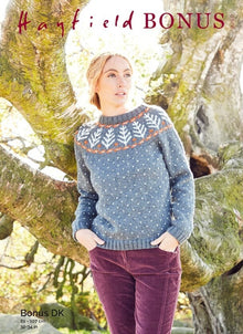 Sirdar 8290 Sweater in Hayfield Bonus DK (leaflet)