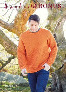 Sirdar 8286 Man's Sweater in Hayfield Bonus DK (leaflet)