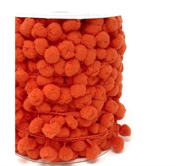 Pom Pom Trim 15mm sold in 3m lengths