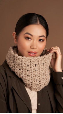 Mode at Rowan Chunky Crochet 4 Project Pattern Book